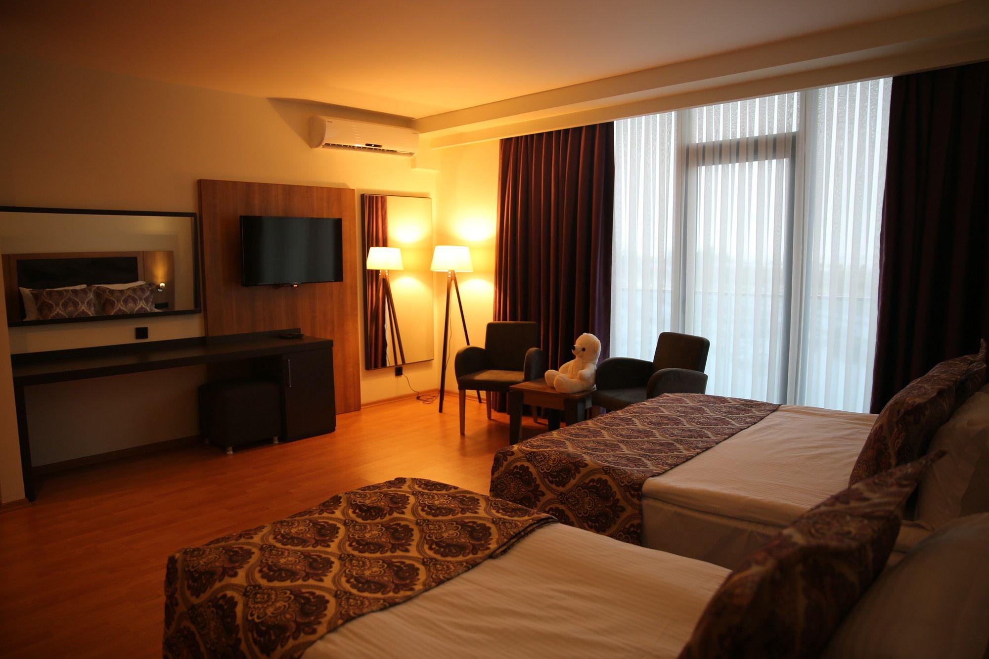 Metro City Batumi Residence Eksteriør billede
